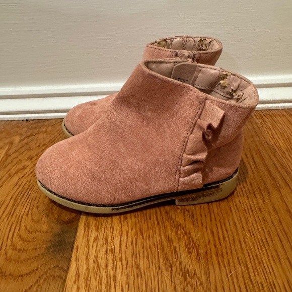 Cat & Jack Girls Toddler Size 7 Mauve Pink Suede Fringe Booties - Picture 5 of 8